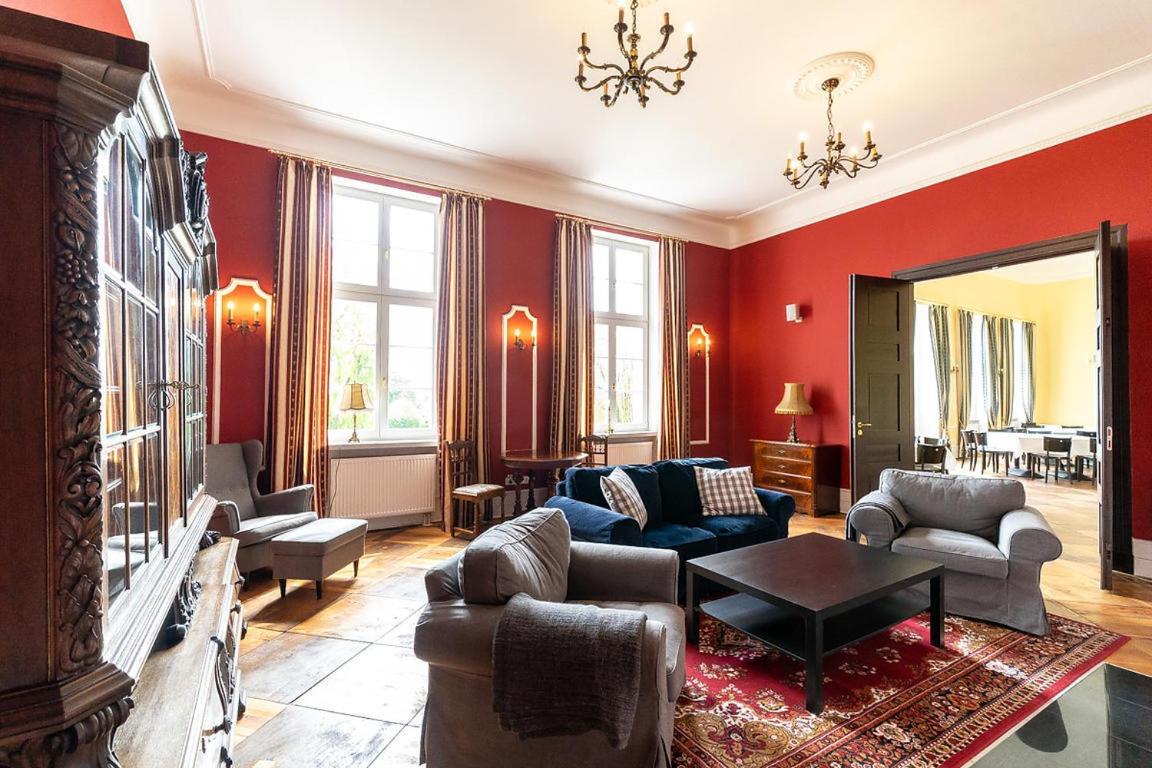 Gutshaus Gross Helle Apartment Moelln ภายนอก รูปภาพ