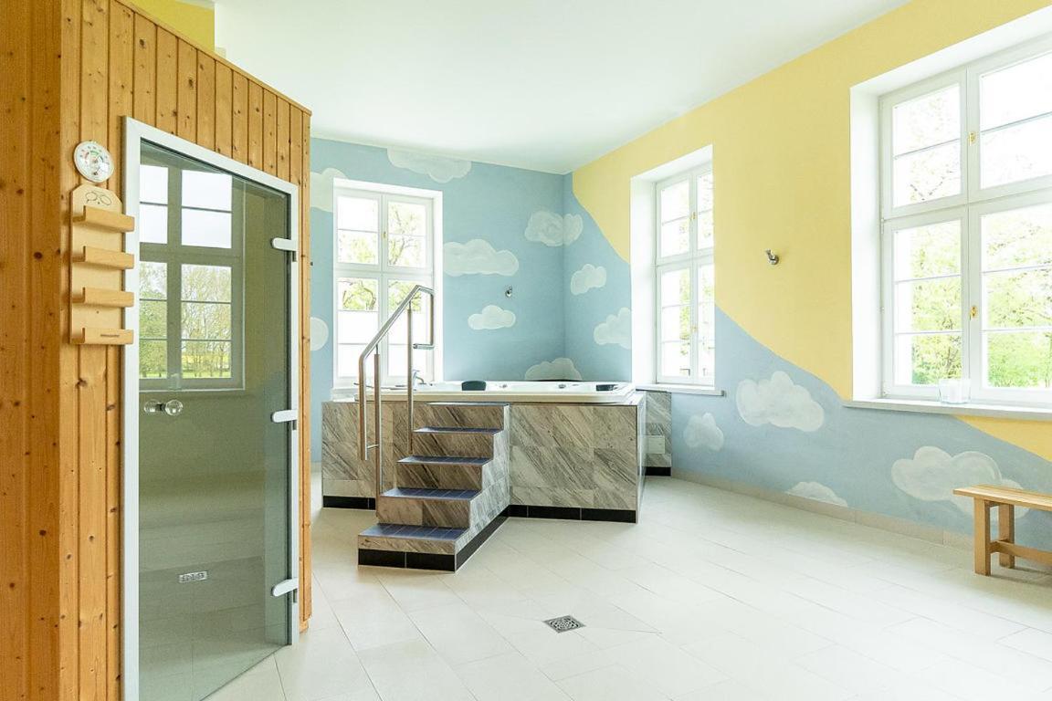 Gutshaus Gross Helle Apartment Moelln ภายนอก รูปภาพ