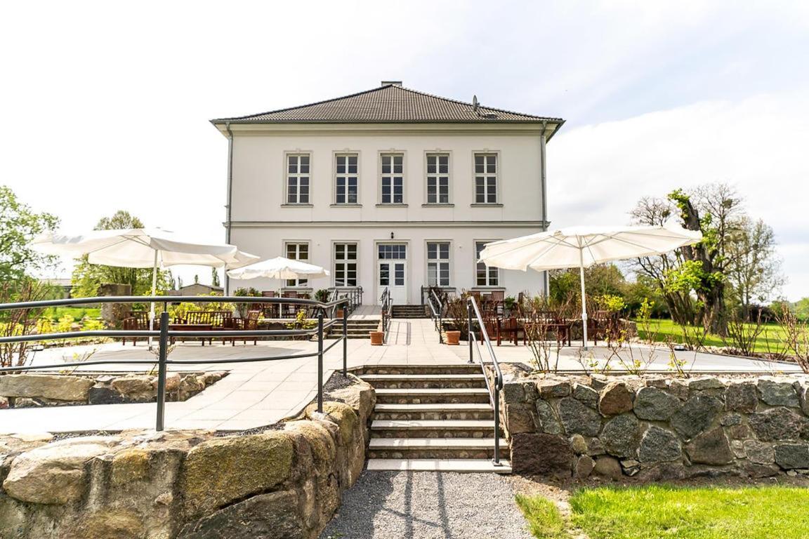 Gutshaus Gross Helle Apartment Moelln ภายนอก รูปภาพ
