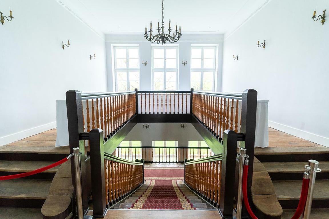 Gutshaus Gross Helle Apartment Moelln ภายนอก รูปภาพ